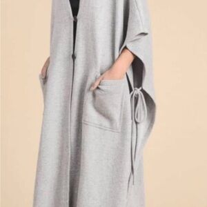 Doe & Rae Light Gray Women's Cape with Tie Detail